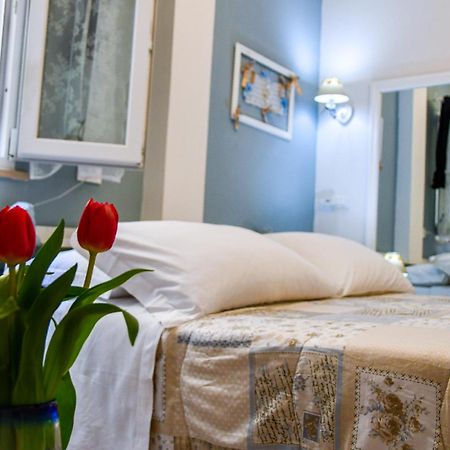 Le Stanze Del Centro Hotell Termoli Exteriör bild