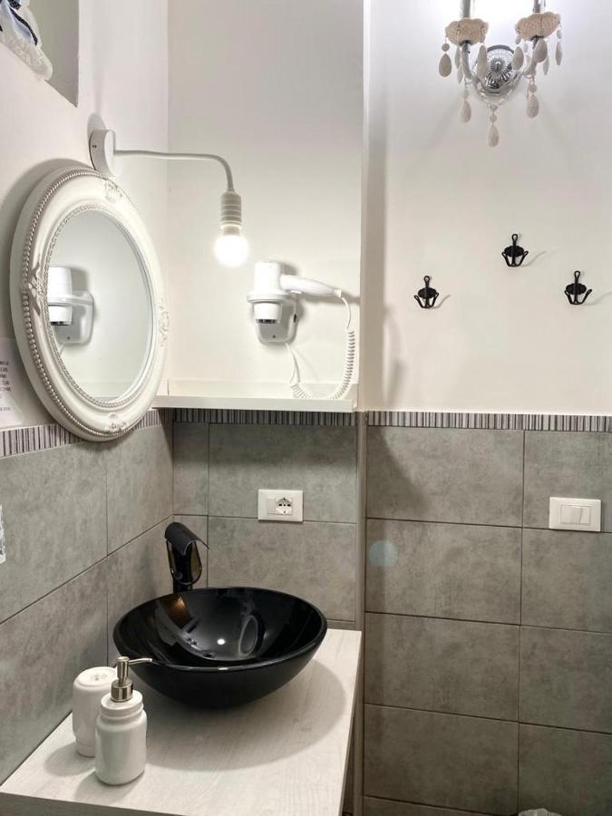 Le Stanze Del Centro Hotell Termoli Exteriör bild